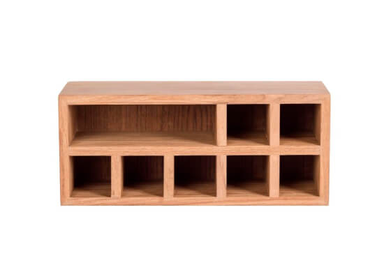 Signalflaggen und seekartenschrank