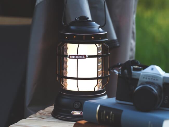 Barebones lamp
