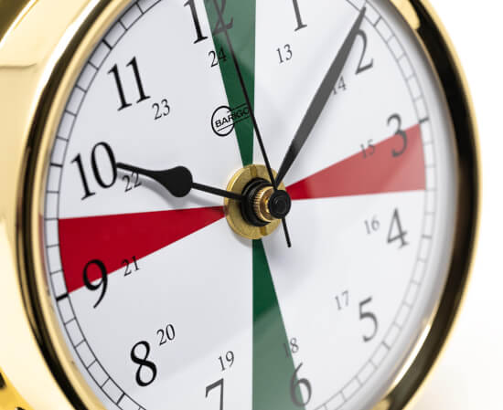 Regatta Schiffsuhr - Messing-  Funksektoren